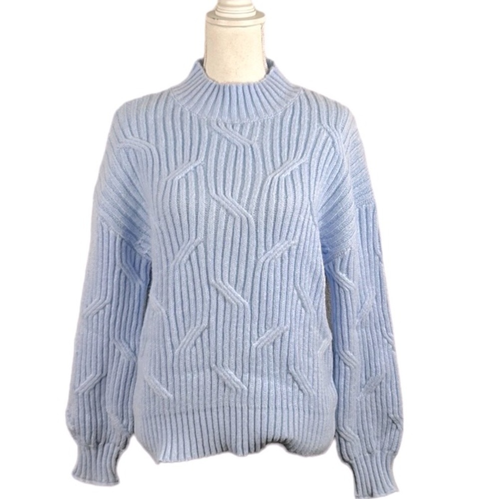 Light Ice Blue Knit‎ Long Sleeve Mockneck Sweater Size Medium NWOT